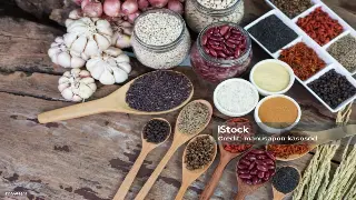 西安桑拿按摩养生秘籍：健康搭配与生活方式指南 poster