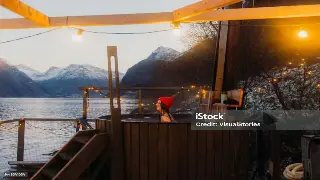 西安养生新体验：桑拿按摩的健康养生搭配，舒缓身心，活力焕发 poster