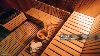 西安桑拿按摩新手入门：常见问题解答与注意事项 海报