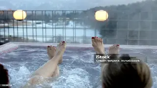 西安桑拿溯源：古都的沐浴文化与养生哲理 海报