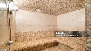 从澡堂子到身心SPA：桑拿文化的千年穿越，西安人的养生智慧！