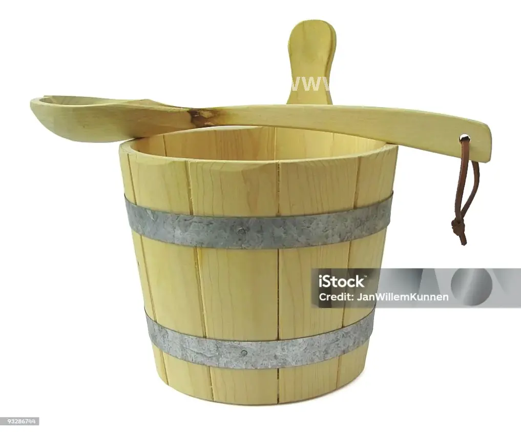 使用按摩球放松肩颈