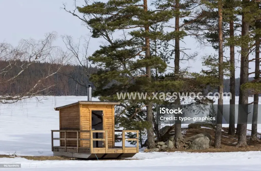 带有禅意装饰的养生馆休息区